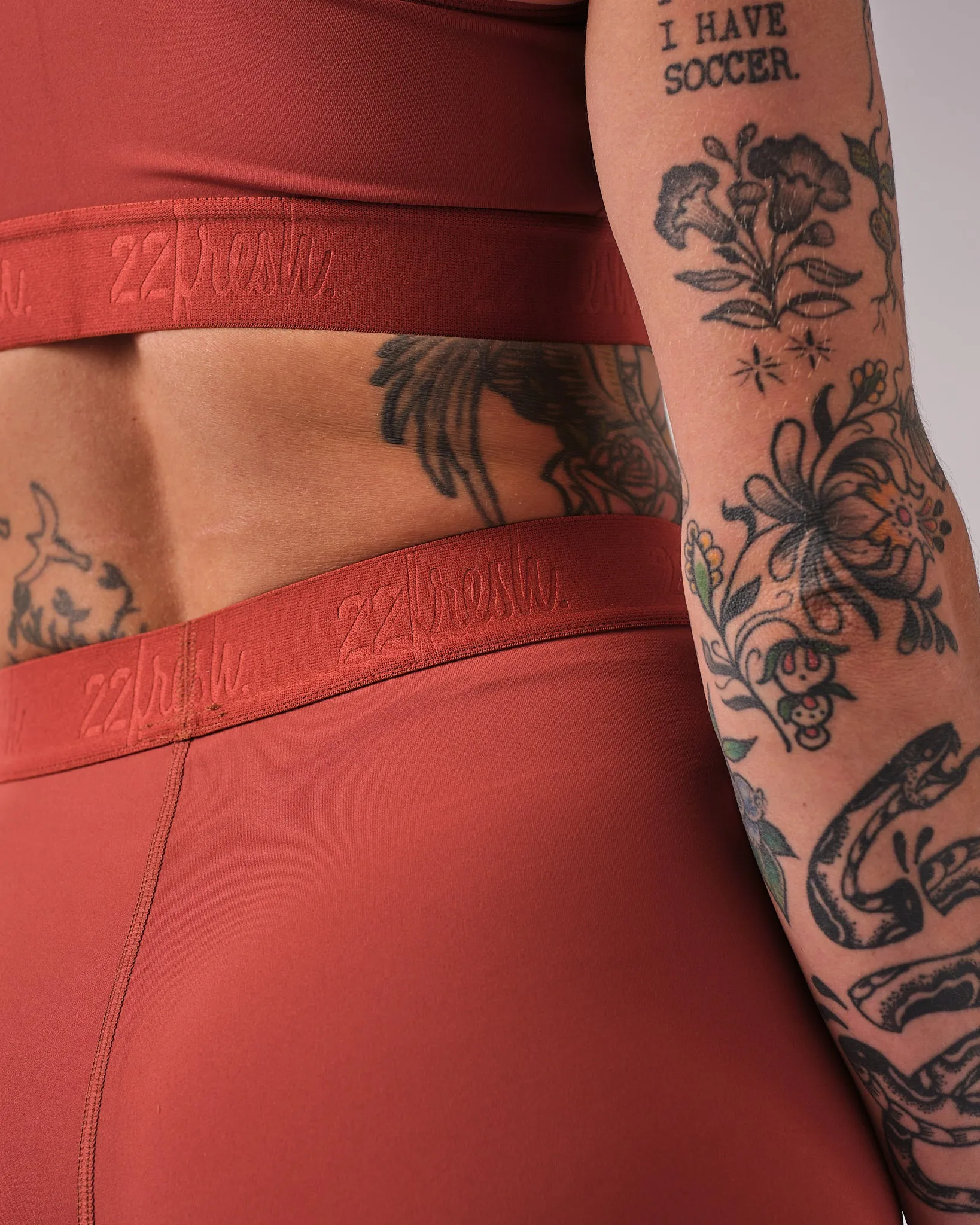 Strikes Legging