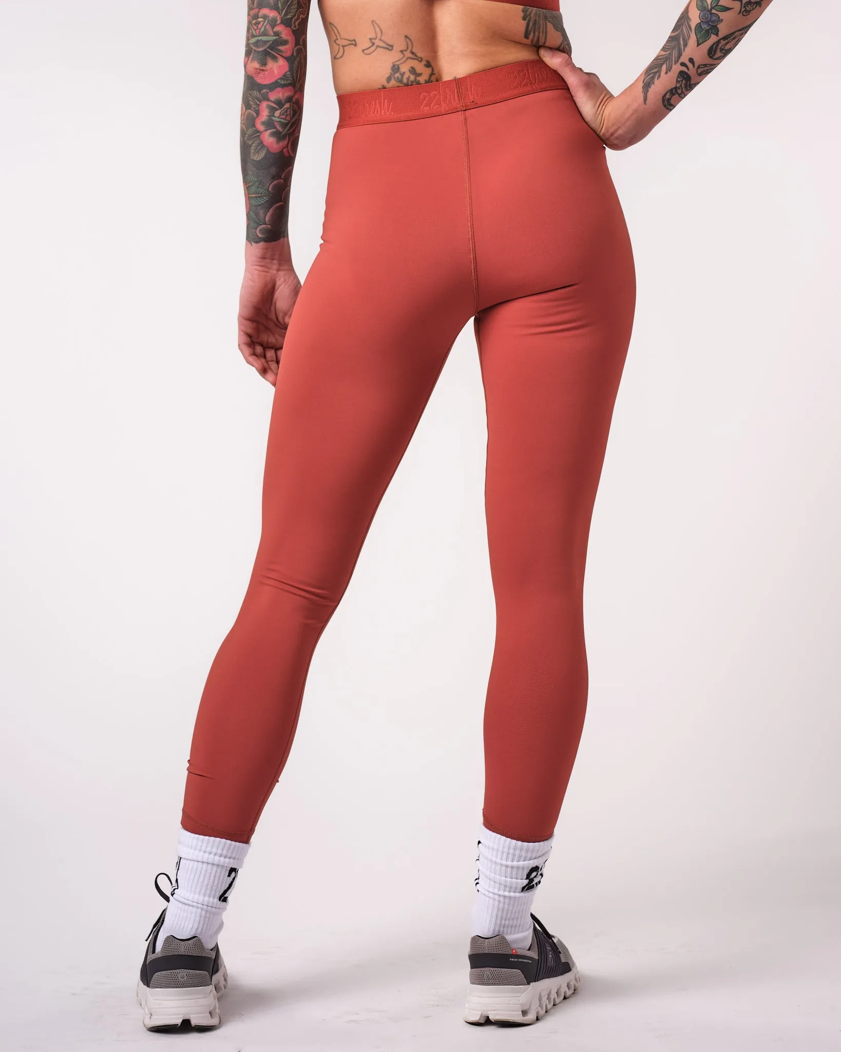 Strikes Legging